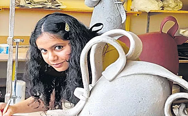 Artist-Entrepreneur Srinia Chowdhury On Creating Functional art - Sakshi