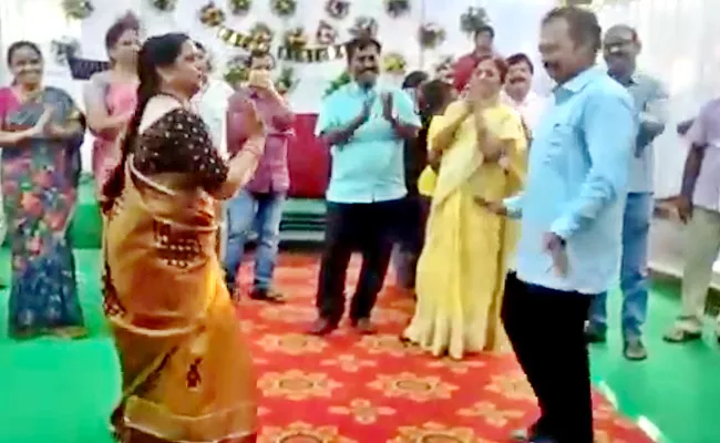 Karimnagar Joint Collector Couple Bullet Bandi Song Dance Video Viral - Sakshi