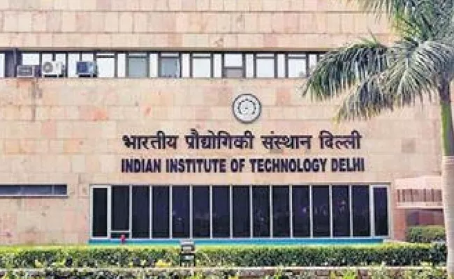 IIT Delhi seeks Centre's nod to open campuses in Egypt and Saudi - Sakshi