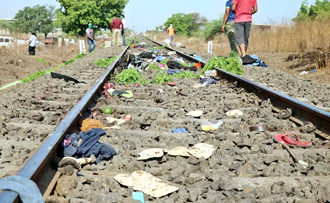 Govt Teacher Dies After Falling Under Train Wife Jumps Of Building - Sakshi