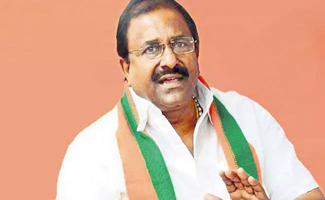 Somu Veerraju says to bjp leaders for support flood victims - Sakshi