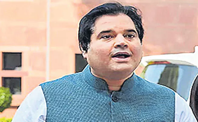 Varun Gandhi urges PM Modi to take immediate decision - Sakshi