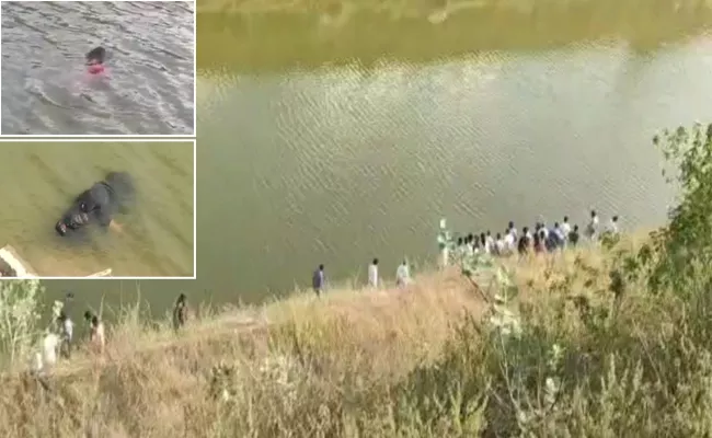 Mother And Daughter Commits Suicide By Jump Into Canal At Jagtial - Sakshi