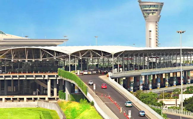 Hyderabad airport unveils GMR Prime Service - Sakshi