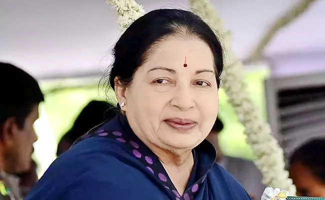 Tamilnadu Govt Tells Sc: Can Reform Panel Probing Jayalalithaa death - Sakshi