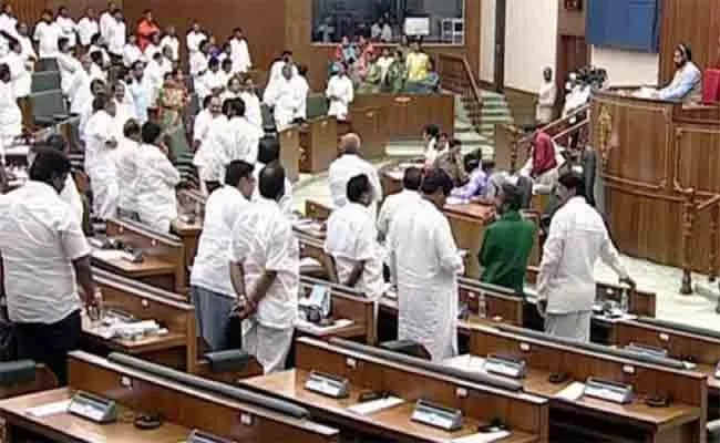 14 Amendment Bills Approved By AP Legislative Assembly - Sakshi