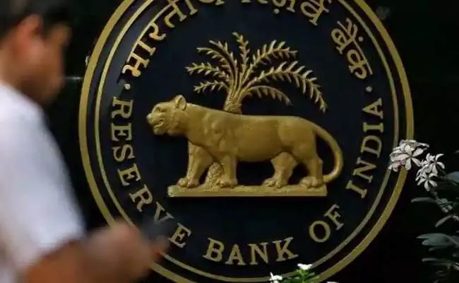 Kerala Govt Approaches On RBI Guidelines Over Cooperative Bodies - Sakshi