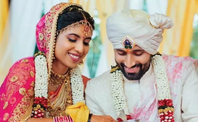 Cricketer Shreyas Gopal Marries Long Time Girlfriend Nikitha Pics Goes Viral - Sakshi