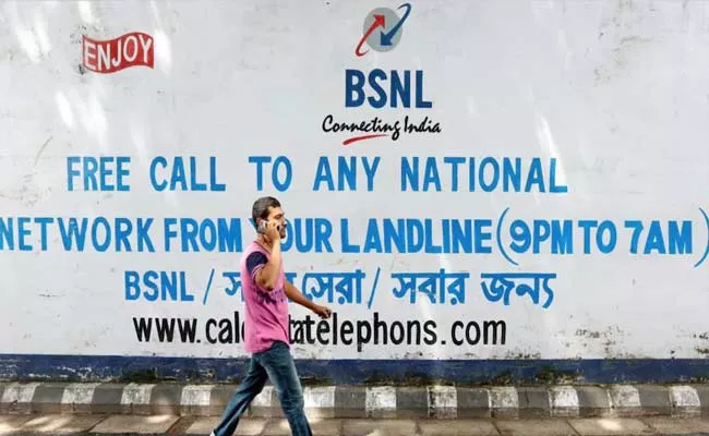 BSNL Discontinues Lifetime Prepaid Plans - Sakshi