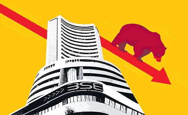 Sensex gyrates 1244 pts amid Omicron worries, ends 153 pts  - Sakshi