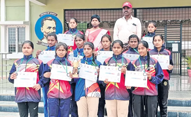 Medak Students Selected For National Rugby Game - Sakshi