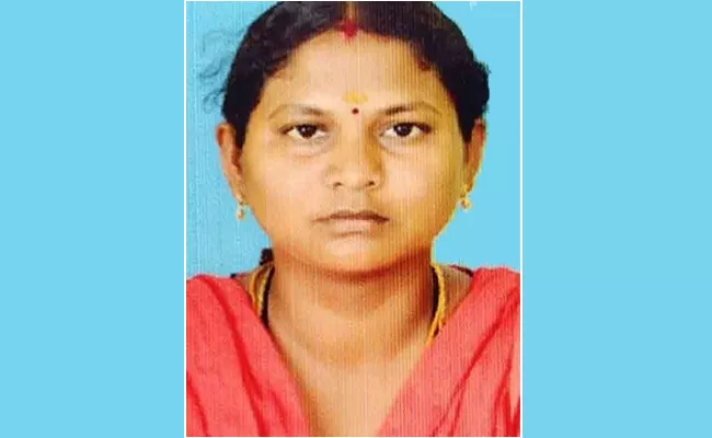 Woman Commits Suicide With Two Kids In Chennai - Sakshi