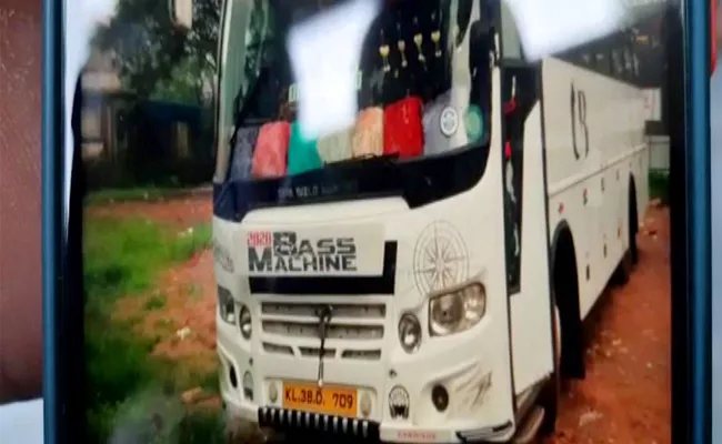 Bus Driver Shock To Passengers In Nalgonda District - Sakshi