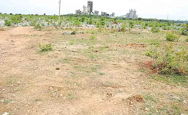 government is planning a special exercise resolving land issues in telangana - Sakshi