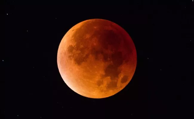 Longest Lunar Eclipse of This Century Will Take Place on November 19 - Sakshi