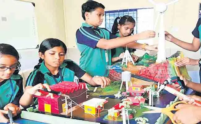 AP: CBSE Decision Ninth Tenth Students Practical Home Over Covid - Sakshi