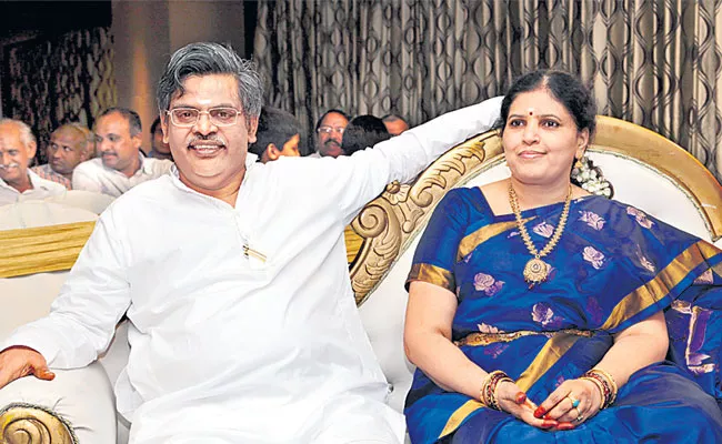 Sirivennela Sitarama Sastry Heart Touching Words About Wife Old Interview - Sakshi