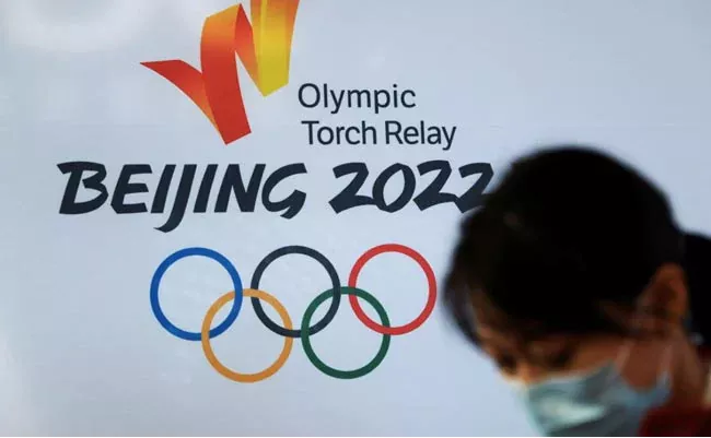 China Not Worried Any Domino Effect Of Olympic Boycotts - Sakshi