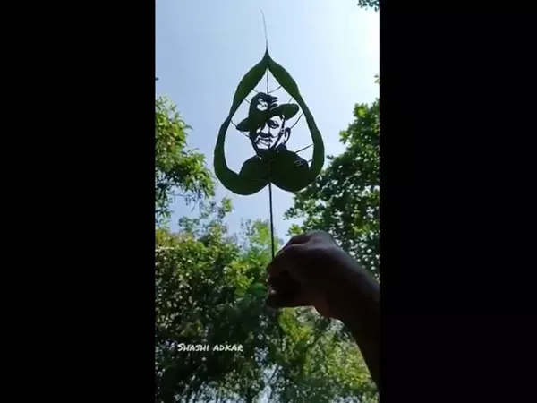  Viral Video Leaf Art Paying Tribute To CDS Bipin Rawat - Sakshi