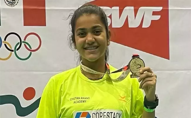 Srivedya wins womens double title at Mexico International - Sakshi