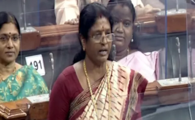 MP Vanga Geetha Asked Centre To Release Funds MGNREGA - Sakshi