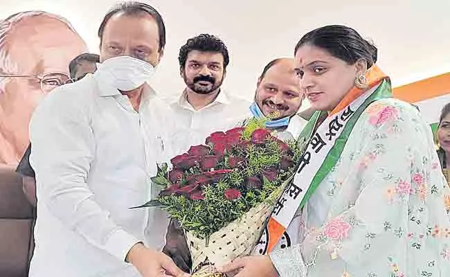 Rupali Patil Joins NCP in Presence of Ajit Pawar - Sakshi