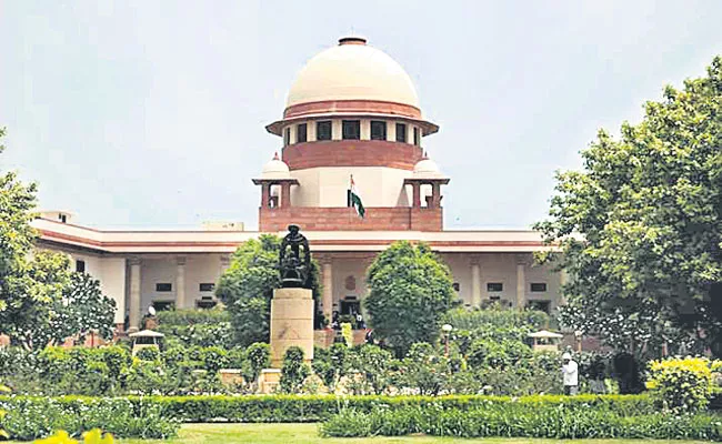 Supreme Court stays proceedings of West Bengal Lokur panel probing Pegasus - Sakshi