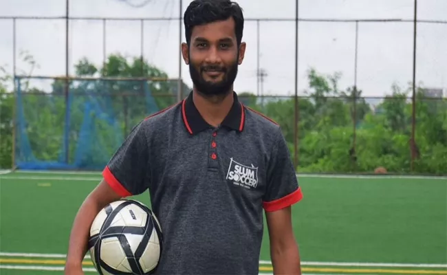 Rescued By Football Ex-Alcohol Addict Gives Back to Society - Sakshi