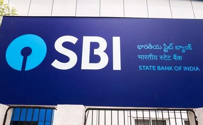 Police Busted Fake Sbi Call Center In Hyderabad - Sakshi