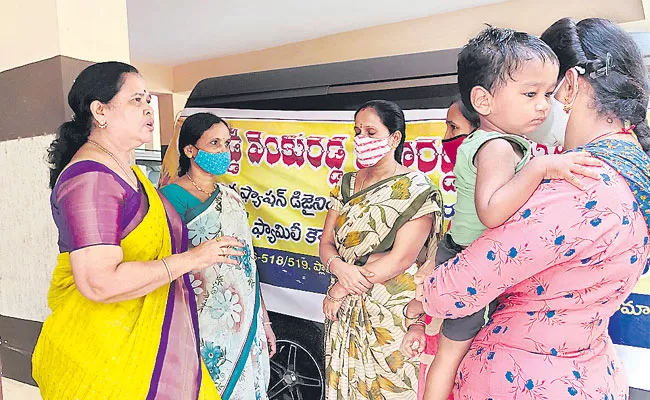 Sree Lakshmi Reddy: Social Worker Mobile Counselling In Hyderabad - Sakshi