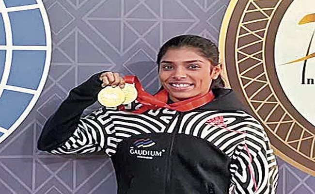 Aruna Reddy Wins Two Gold Medals In International Gymnastics Tourney - Sakshi