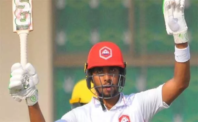 Shoaib Maliks Nephew Becomes Second Youngest Pakistani To Hit Triple Ton - Sakshi