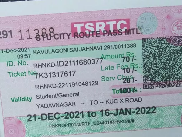 Tsrtc Charge Fine For Late Bus Pass Renewal Telangana - Sakshi