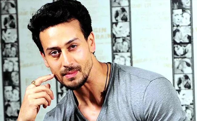 Tiger Shroff Got Eye Injury During Ganapath Movie Shoot - Sakshi