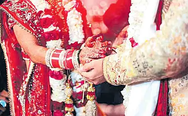 Girls Marriage Age Increased 21 Guest Column Sreeparna Chattopadhyay - Sakshi