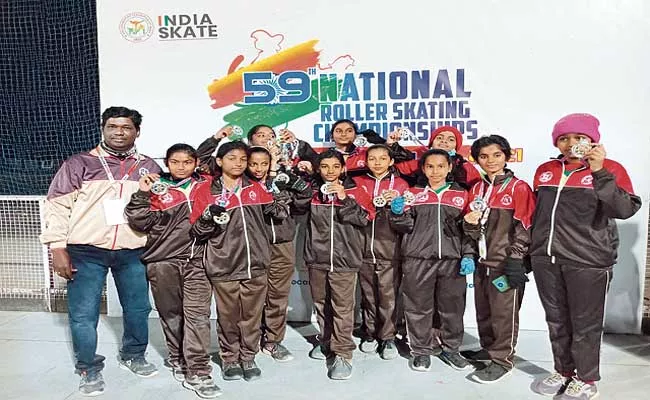 Telangana Girls Team Stands Second In National Sub Junior Roller Hockey Championship - Sakshi