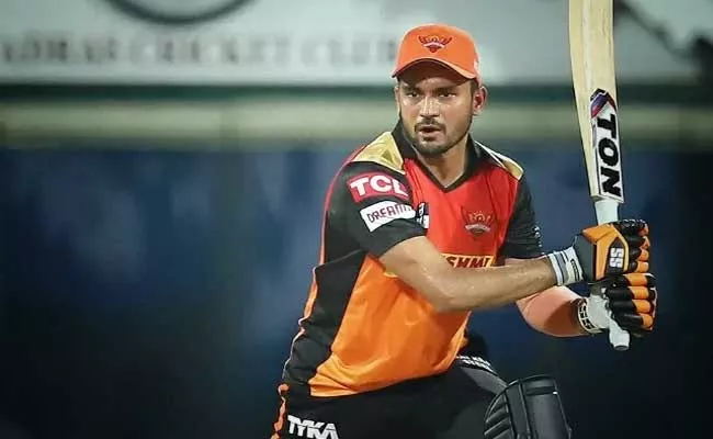 Manish Pandey To Replace Virat Kohli As Royal Challengers Bangalore Captain Says Report - Sakshi