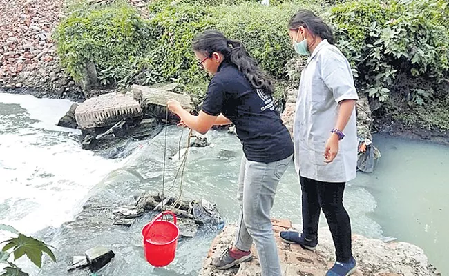 Tide Turners Plastic Challenge Gujarat Bhukhi River Cleaned Crocodiles Back - Sakshi