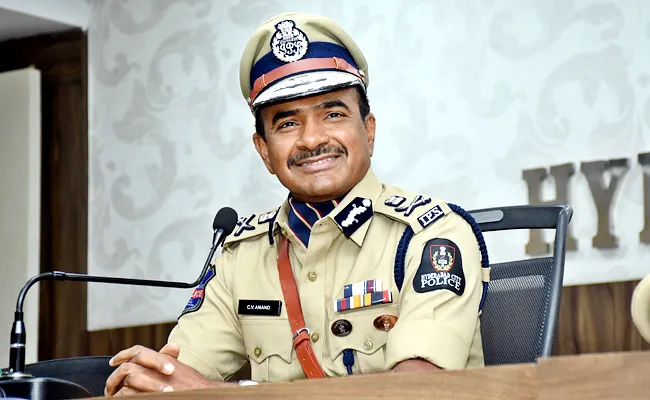 Interesting Facts About Hyderabad New CP Cv Anand - Sakshi