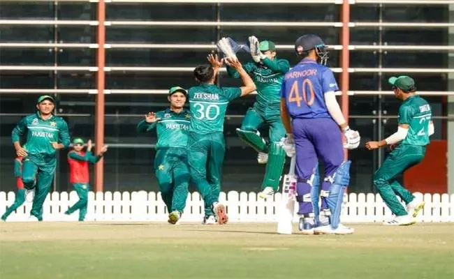 U-19 Asia Cup: Pakistan beat India by 2 wickets in thriller - Sakshi