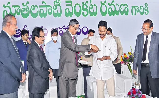 CM YS Jagan High Tea Program To CJI NV Ramana on behalf of AP Govt - Sakshi