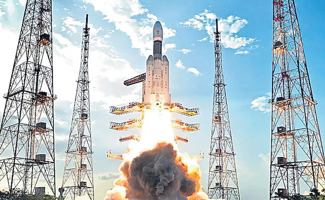 India aims to fly high in 2022: Gaganyaan to Chandrayaan-3 space missions - Sakshi