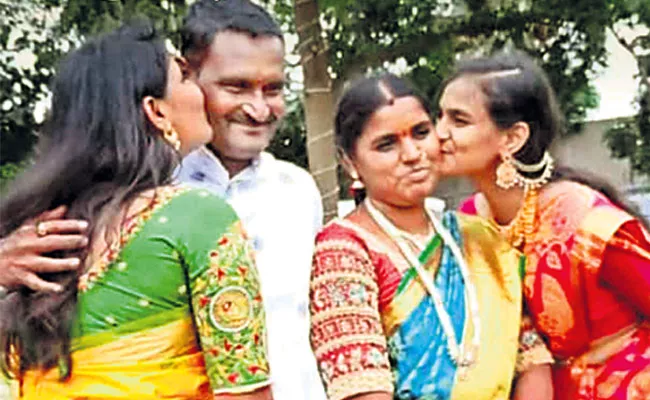 Drunken Driving Accident in Moinabad: Sisters Died in Road Accident - Sakshi