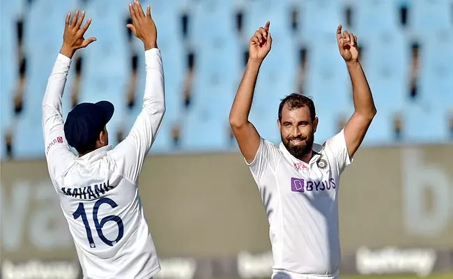 Mohammed Shami 5 Wicket Haul Fewest Balls 200 Test Wickets India - Sakshi