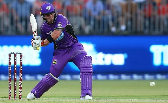 Ben McDermott Slams hundred in big bash league - Sakshi