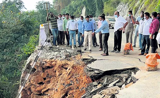 Slope observation on Tirumala Ghat roads - Sakshi