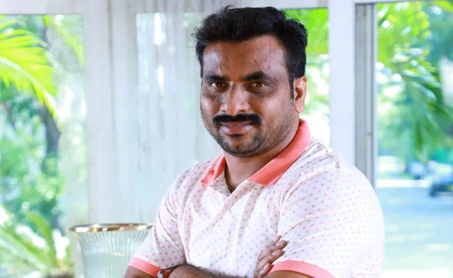 Karri Balaji Talk About Back Door Movie - Sakshi