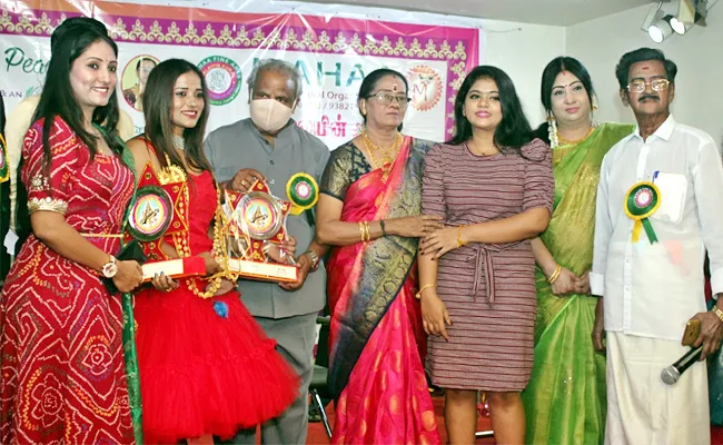 Tamil Stars At Awards Ceremony In Chennai - Sakshi