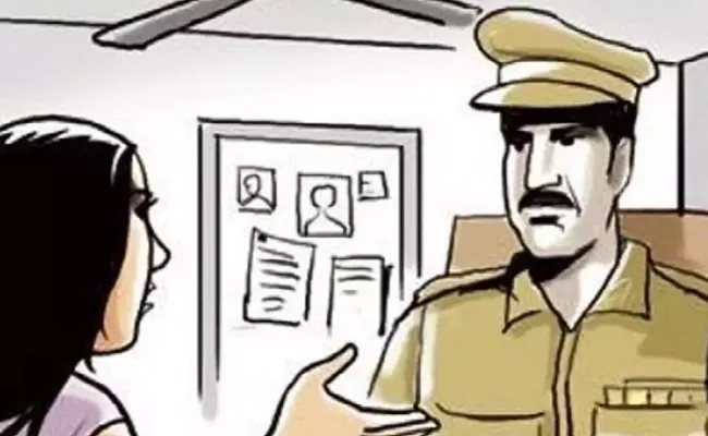 Anantapur Home Guard Wife Complaint On Him To SP For Threatening - Sakshi