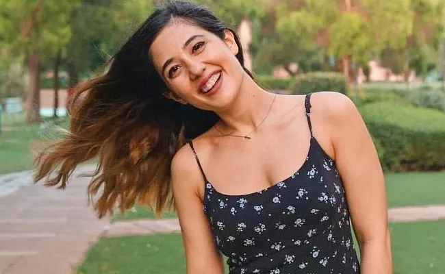 Tanya Khanijow is an Indian YouTuber, travel blogger, and a photographer - Sakshi